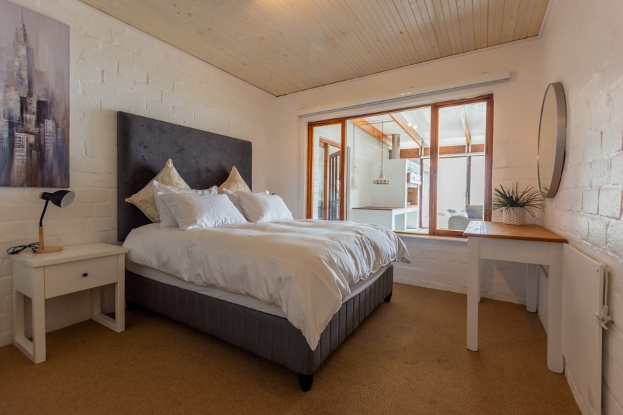 3 Bedroom Property for Sale in Britannia Bay Western Cape
